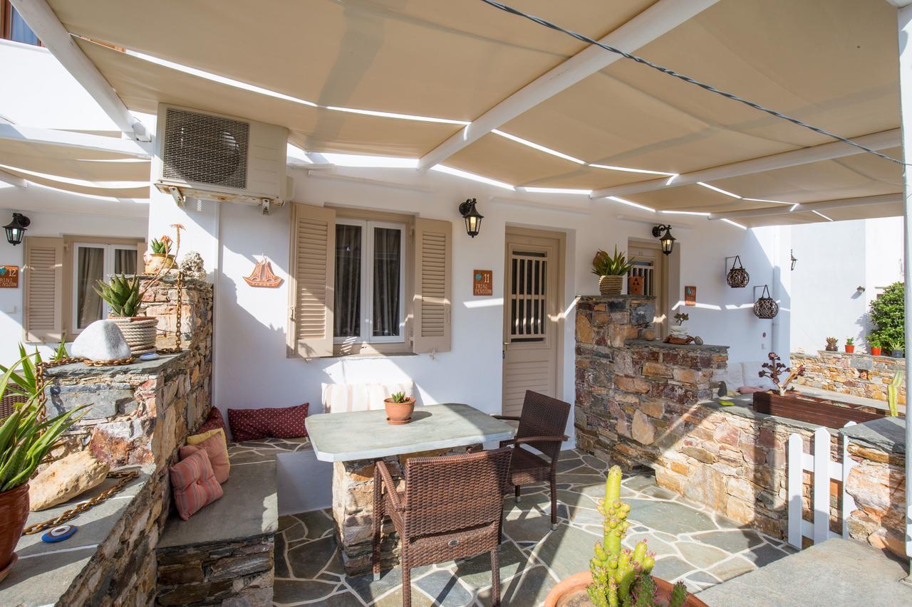 Irini Pension Platis Gialos  Extérieur photo